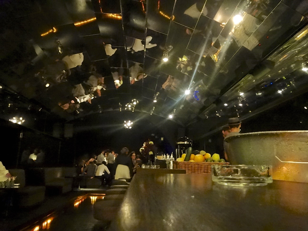 Bar Tausend