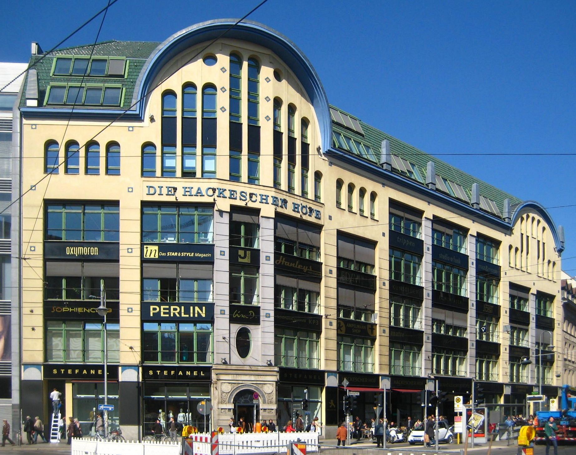 Hackescher Markt & Hackesche Höfe