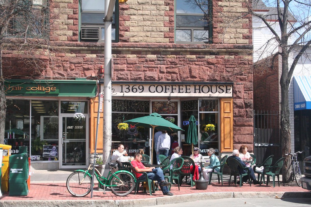 Pavement Coffeehouse