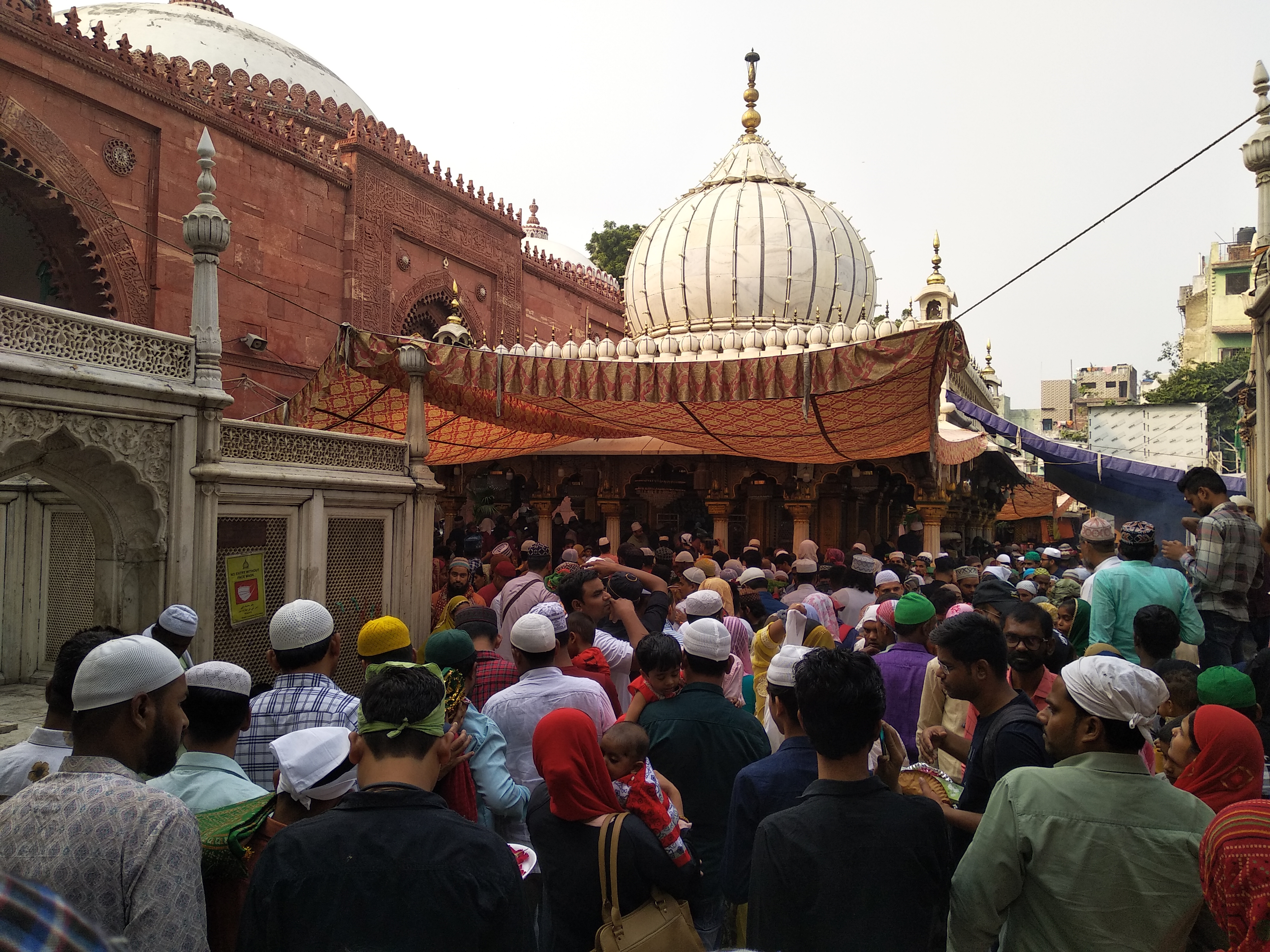 Hazrat Nizamuddin Dargah