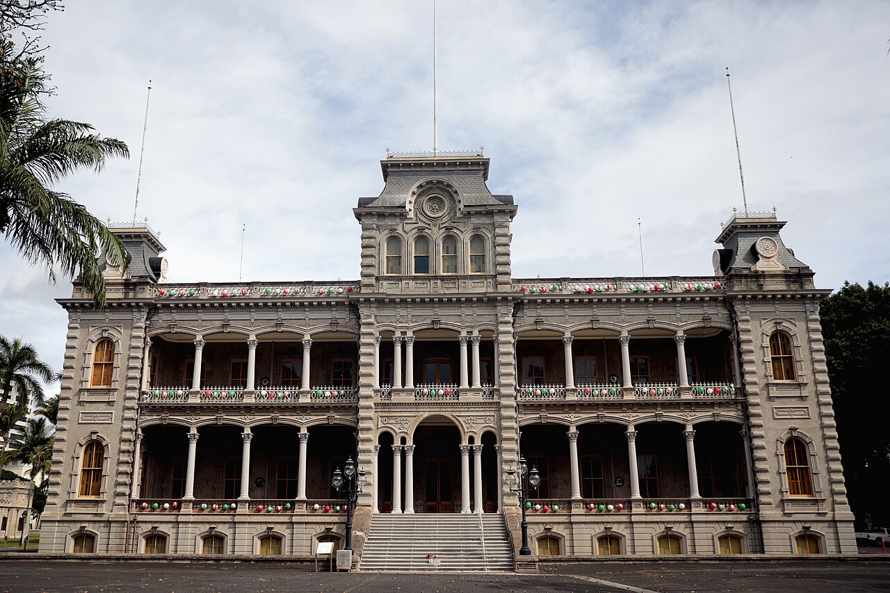 Iolani Palace
