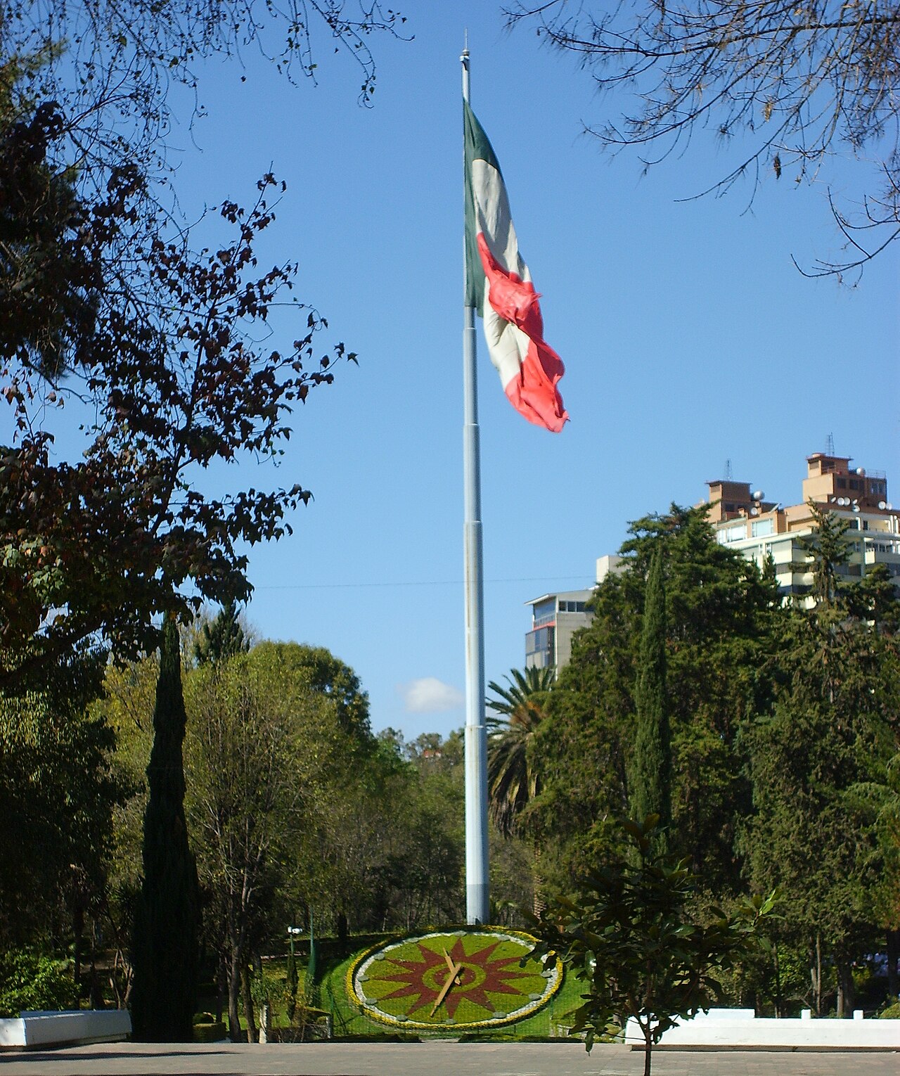 Parque Hundido (Parque José Ma. Morelos y Pavón)