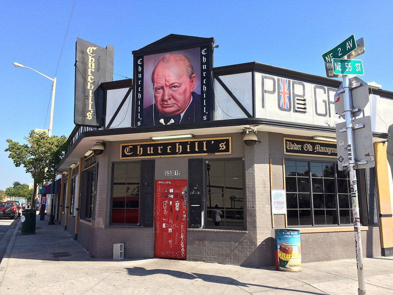 Churchill's Pub