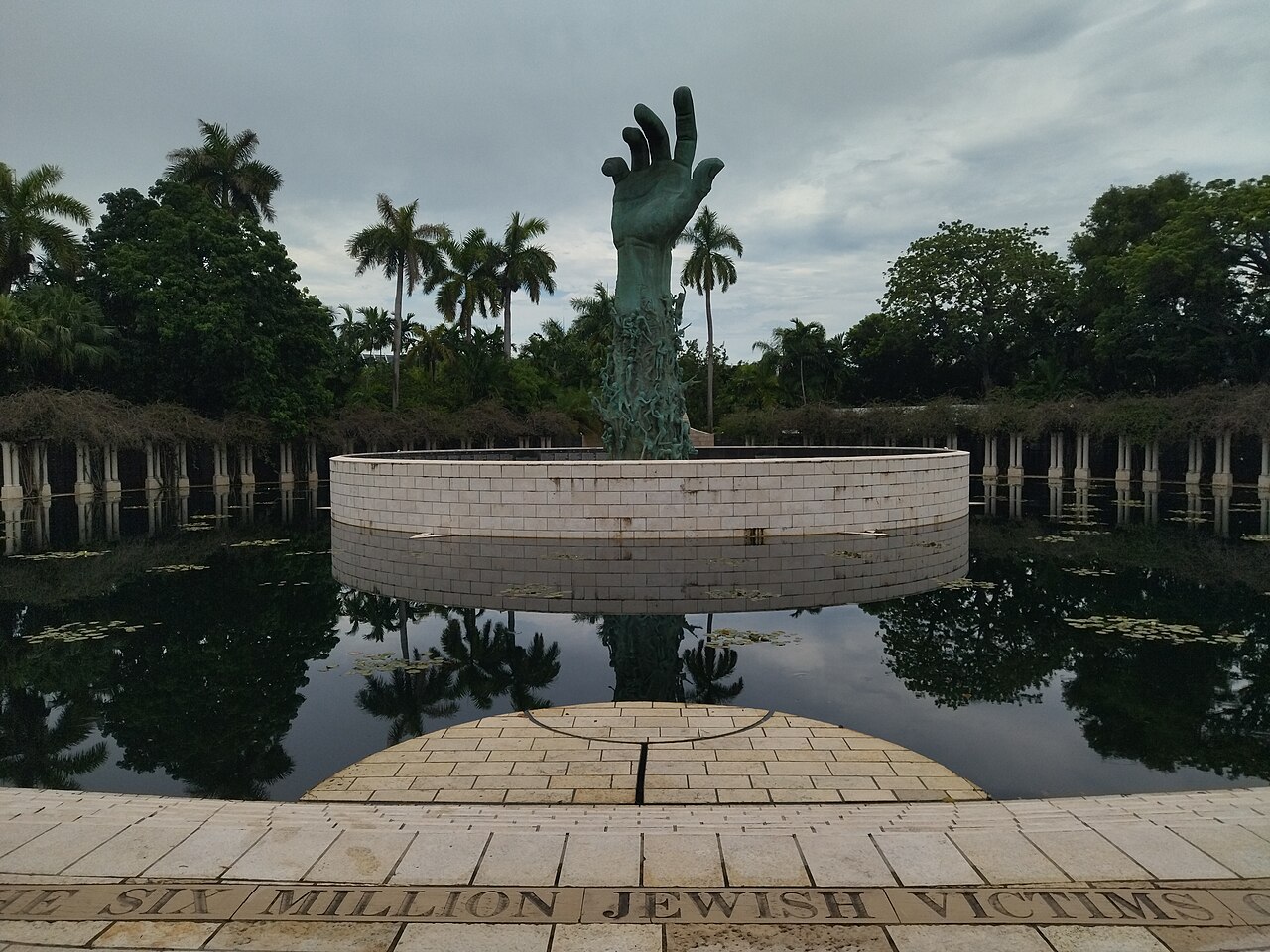 Holocaust Memorial Miami Beach
