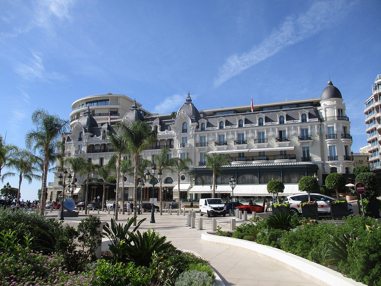 Monte-Carlo