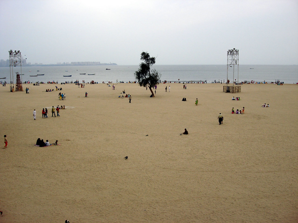 Girgaum Chowpatty Beach