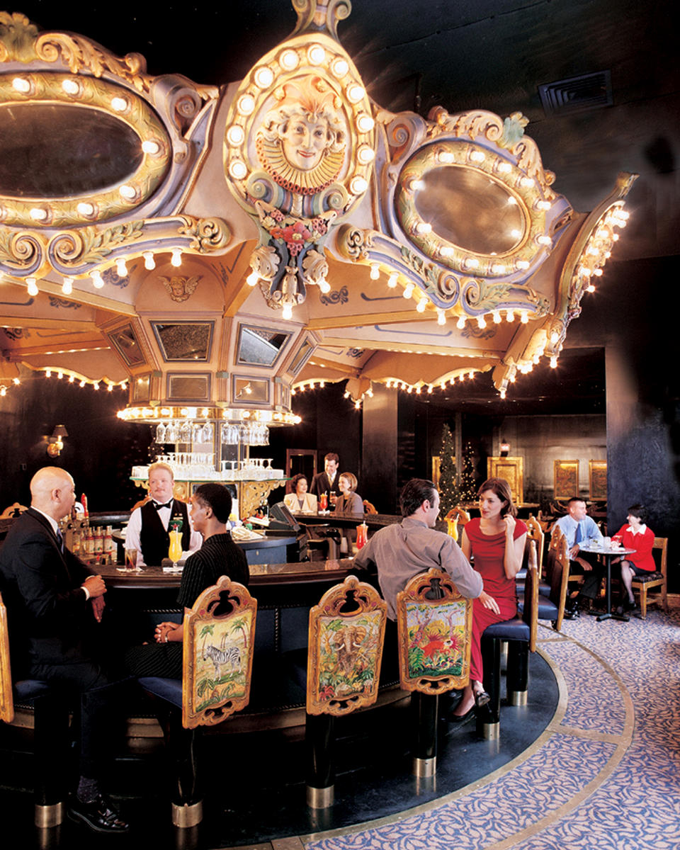 The Carousel Bar & Lounge