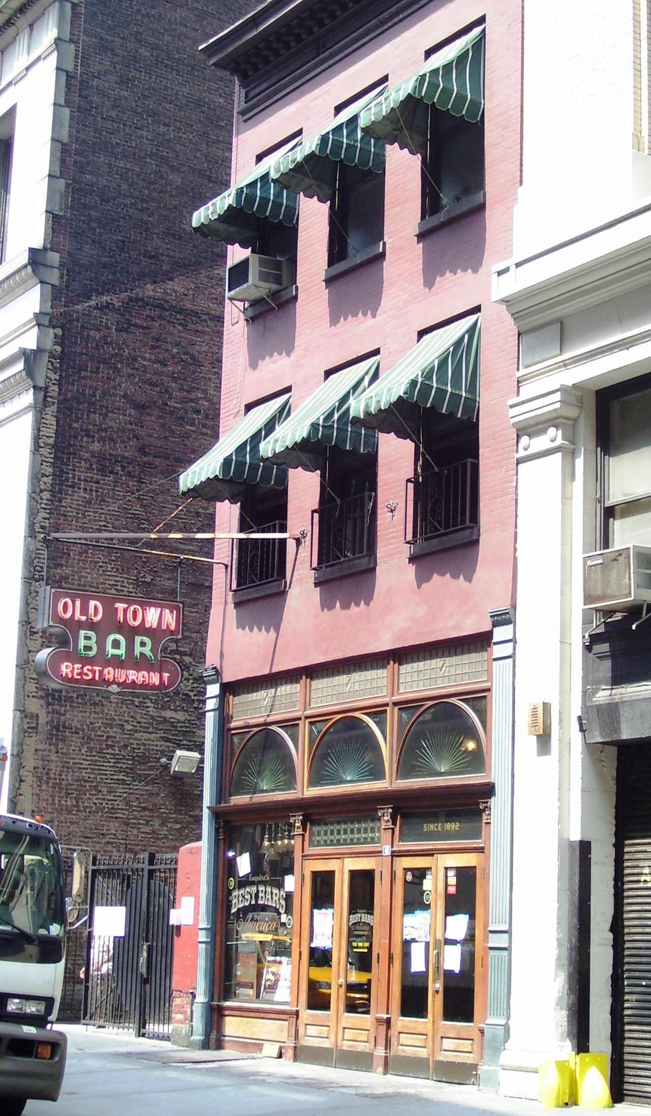 Old Town Bar