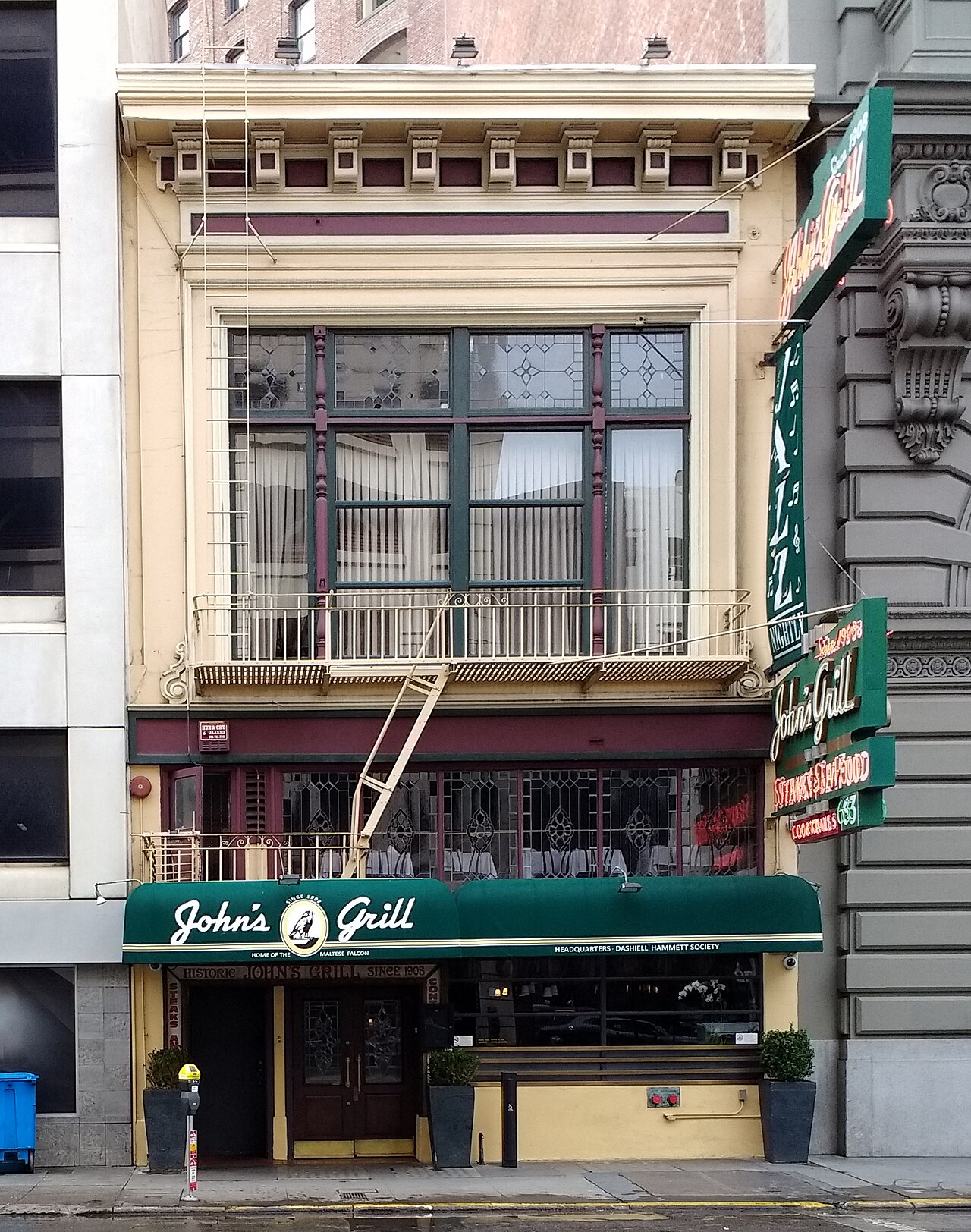 John's Grill