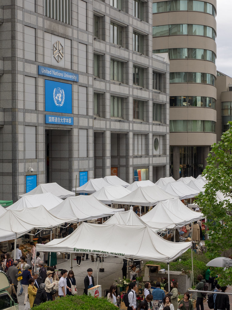 Farmers Market at UNU (United Nations University)