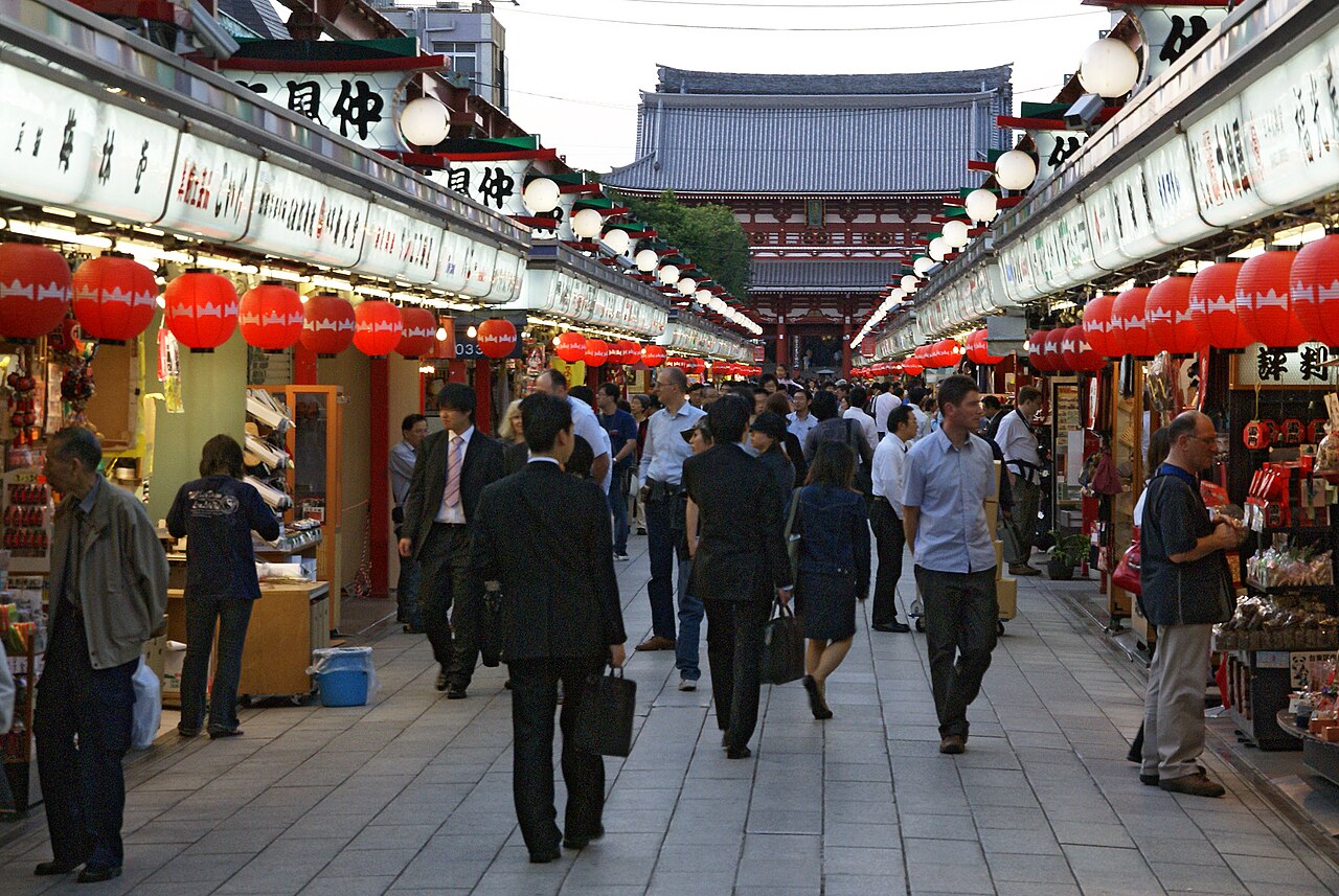 Nakamise Shopping Street