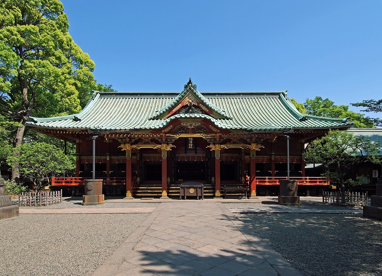 Nezu Shrine (根津神社)