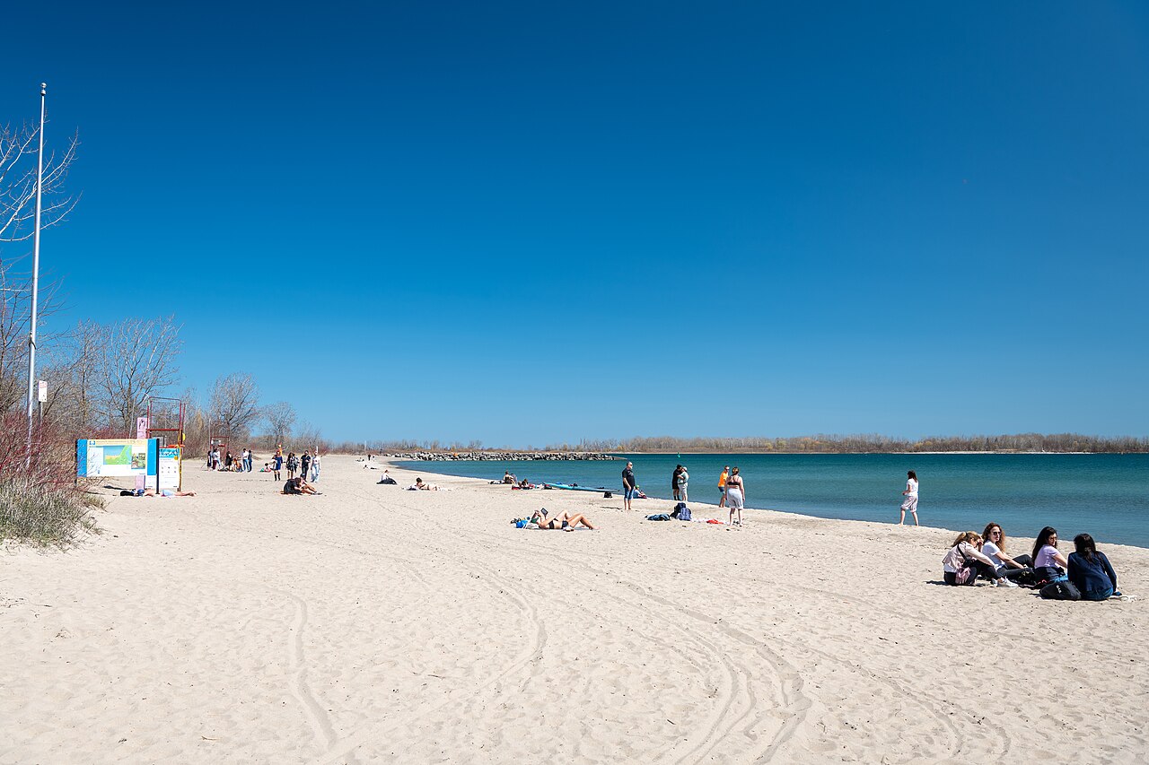 Ward's Island Beach