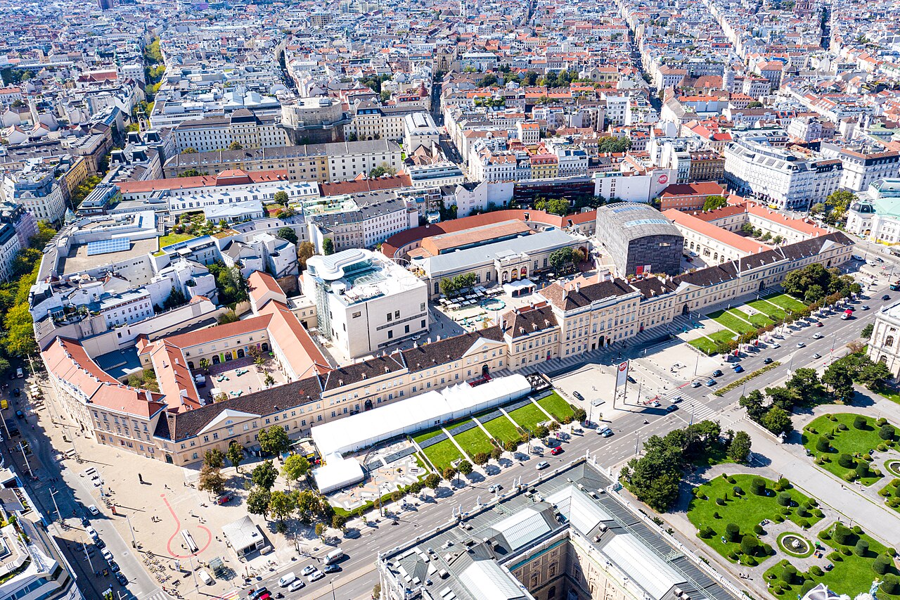 MuseumsQuartier (MQ)